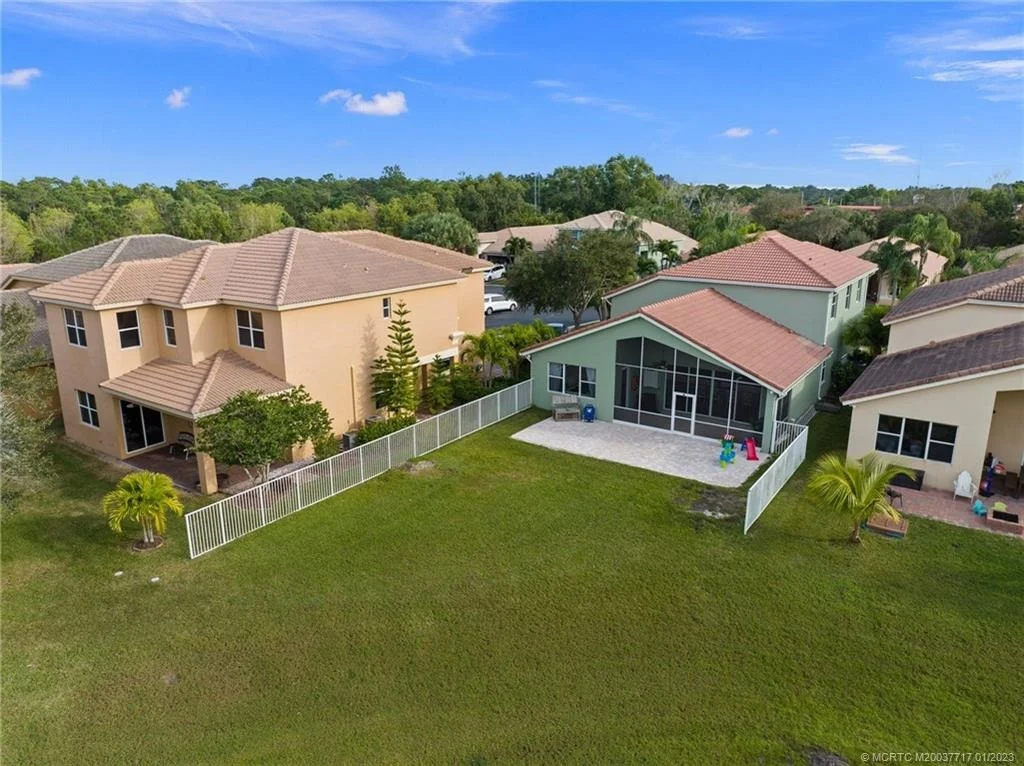 Photo of 1341 SE Fleming Way
