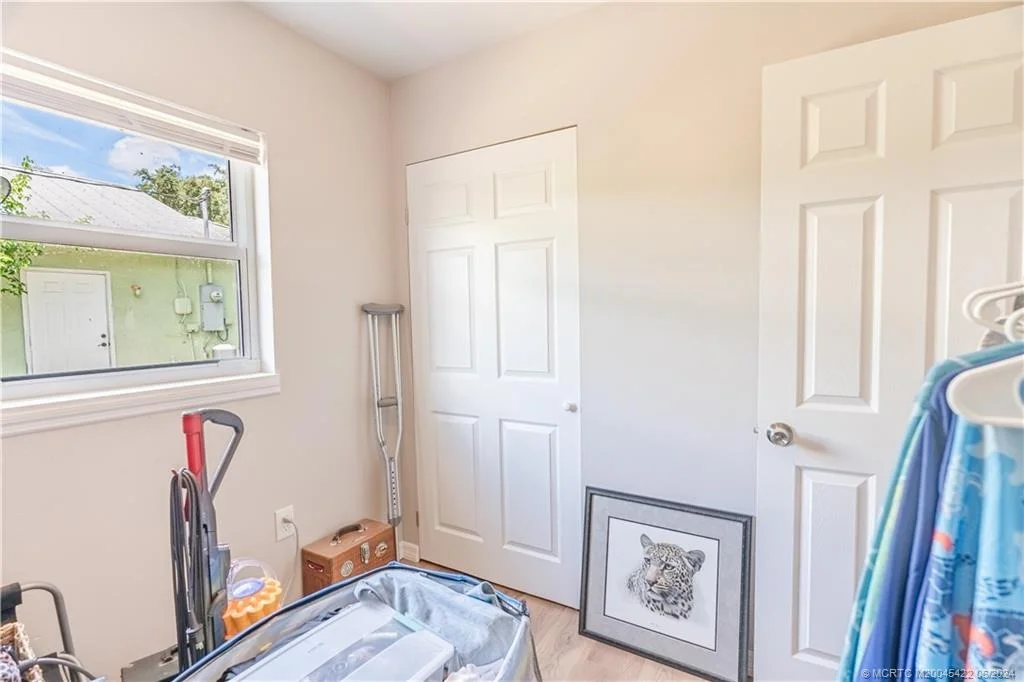 Photo of 1190 NW 15th Street