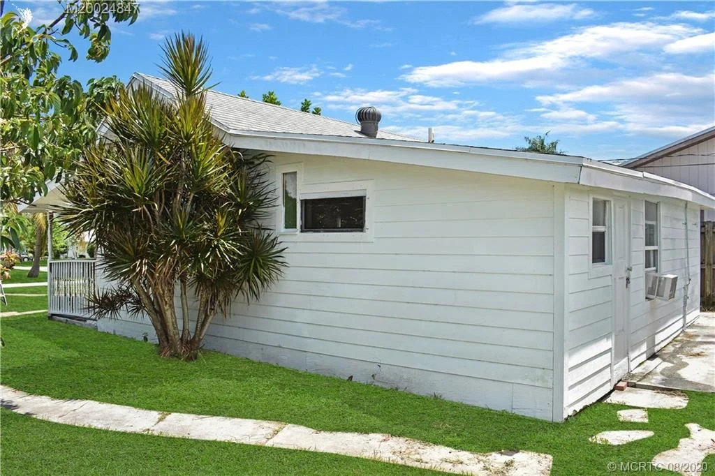 Photo of 1010 SE 9th Street