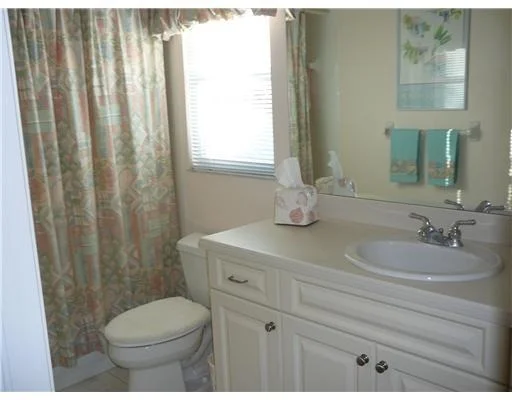 Photo of 10 Oak Hill Way