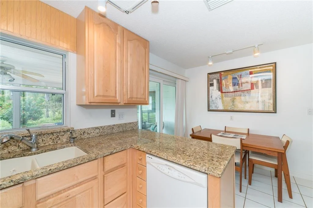 Photo of 2350 NW Sunset Boulevard