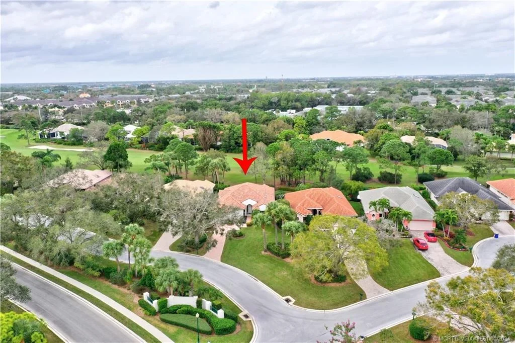 Photo of 3290 SE Cambridge Drive