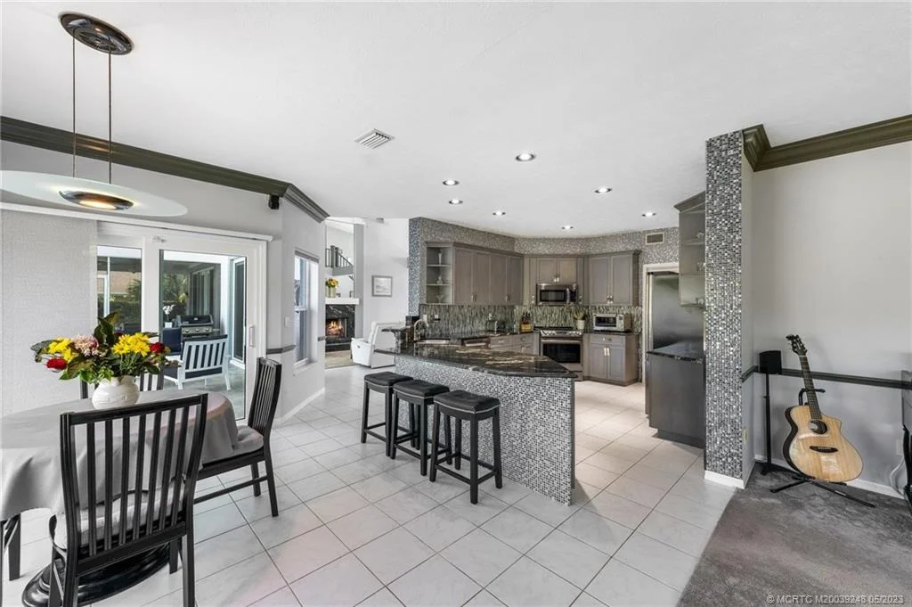 Photo of 2345 NW Bay Colony Drive