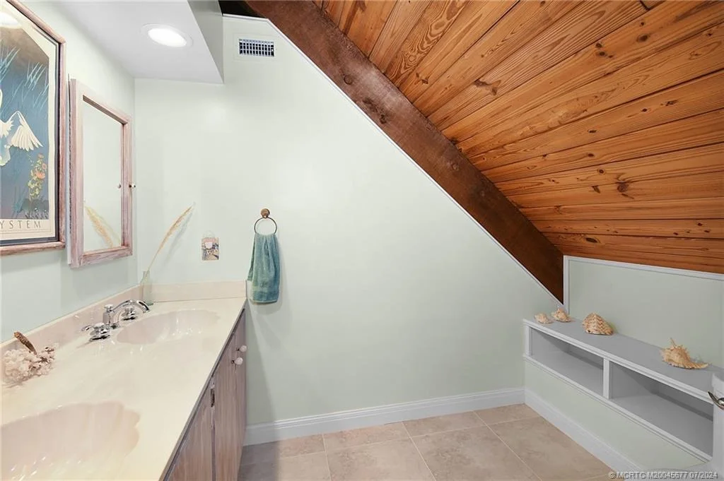 Photo of 5513 Spruce Drive
