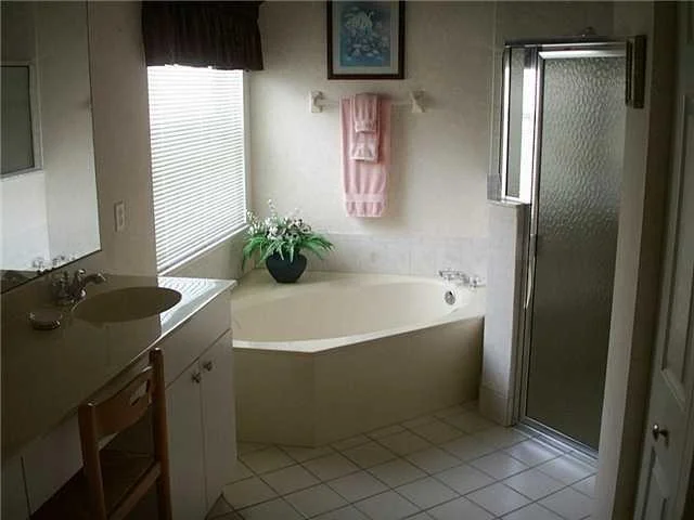 Photo of 7177 SE Magellan Lane