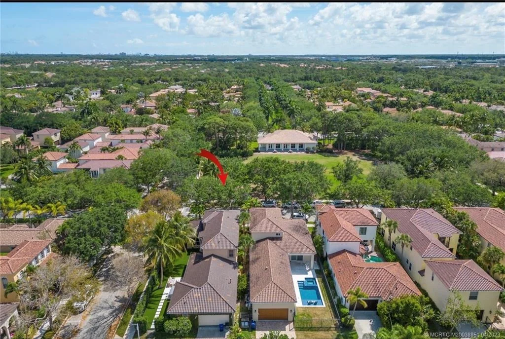 Photo of 125 Barcelona Drive