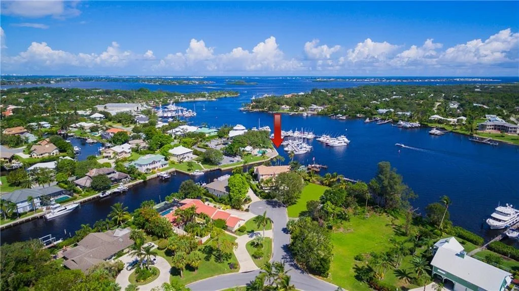 Photo of 3933 SE Topsail Court