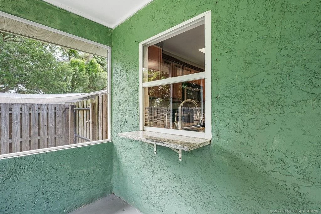 Photo of 3143 SE Banyan Street