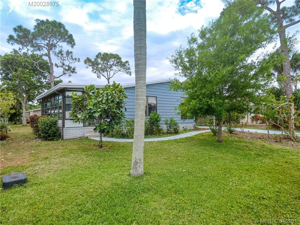 Photo of 2842 SW Toronado Trail