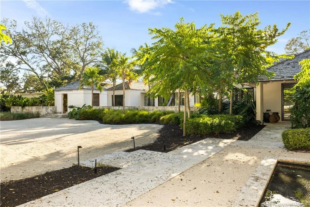 Photo of 109 S River Road