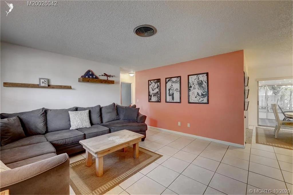 Photo of 1123 SE Alamanda Lane