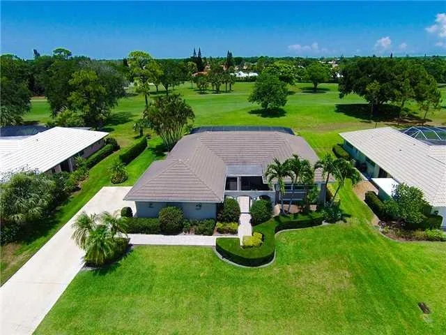 Photo of 2861 SE Fairway West