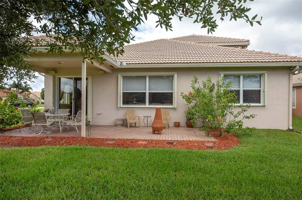 Photo of 1498 SE Legacy Cove Circle