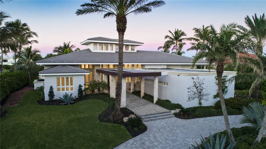 Photo of 7023 SE Harbor Circle