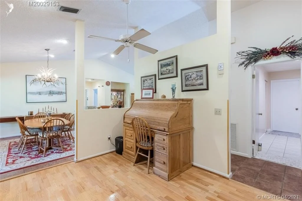 Photo of 5200 Sunset Boulevard