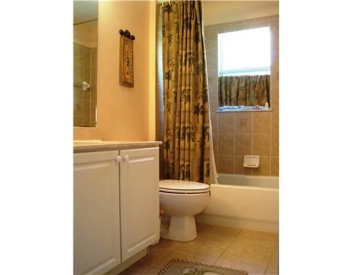 Photo of 4749 SE ROCKY POINT Way