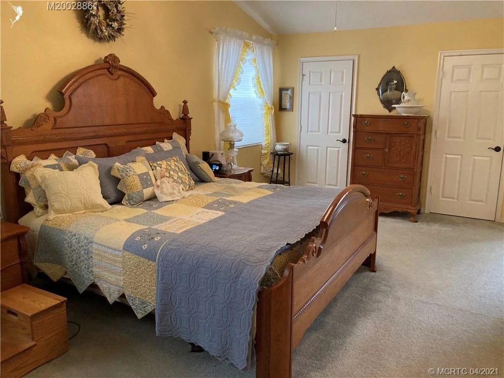 Photo of 7337 SE Seagate Lane