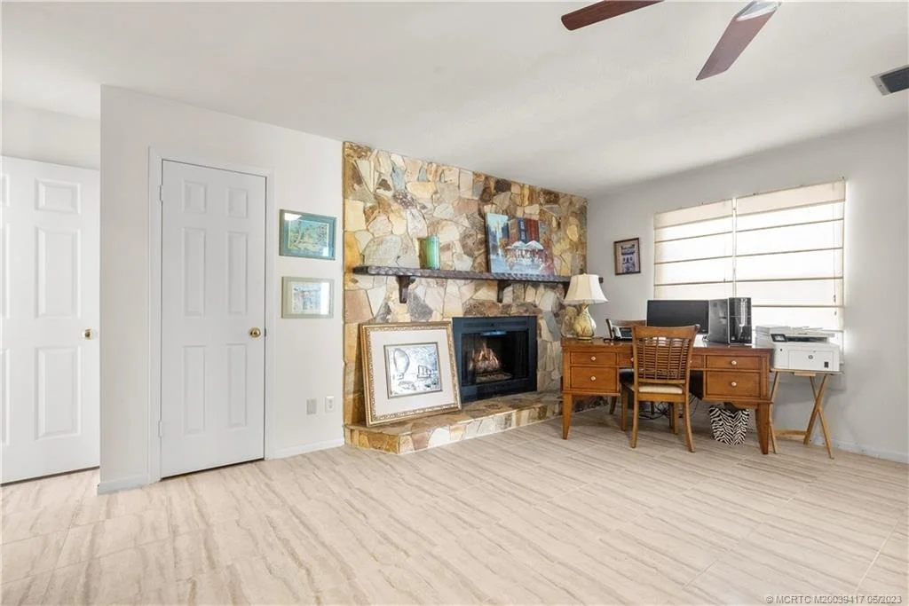 Photo of 104 N Sewalls Point Road
