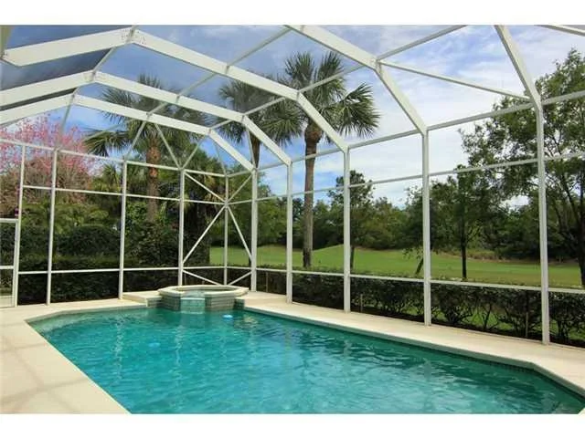 Photo of 4674 SE Waterford Drive