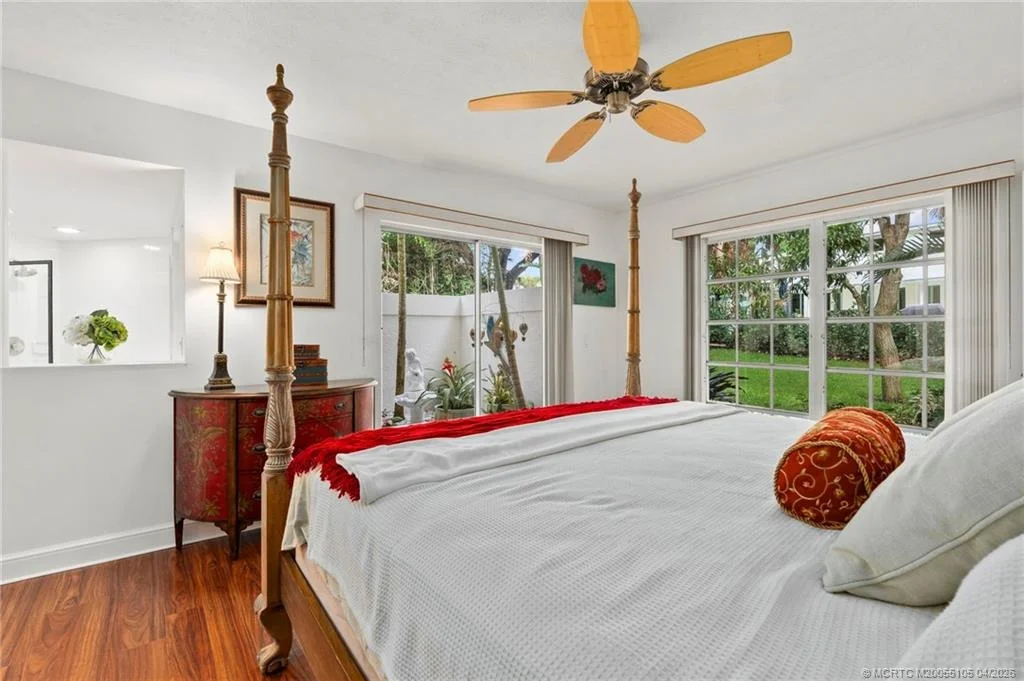 Photo of 6 Castle Hill Way