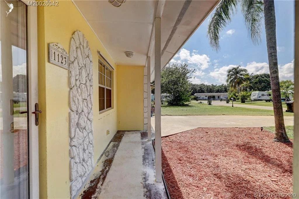 Photo of 1123 SE Alamanda Lane