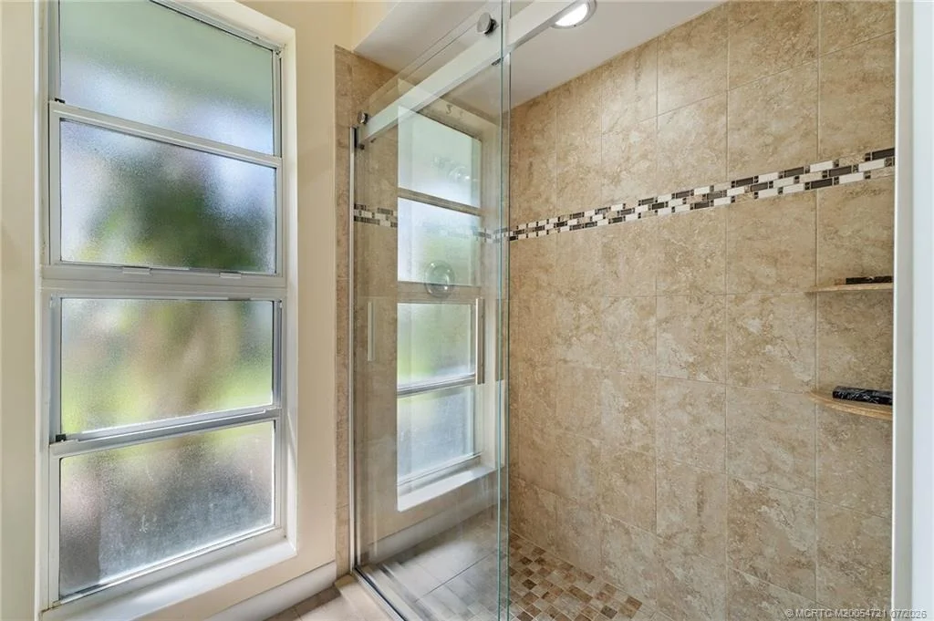 Photo of 3011 SE Fairway W