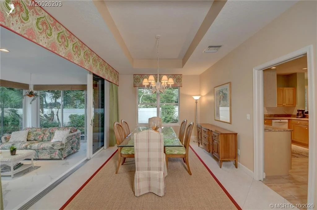 Photo of 3400 SE Cambridge Drive