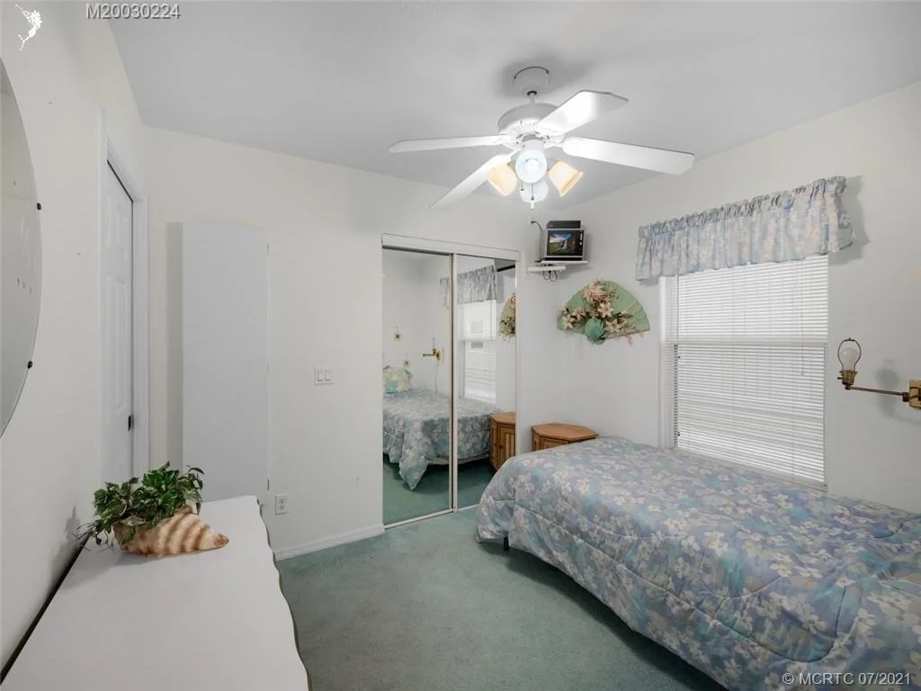 Photo of 198 Nettles Boulevard