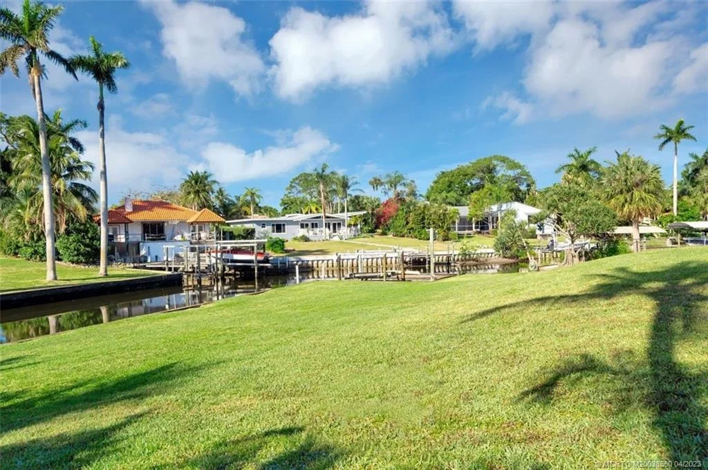 Photo of 1220 SE Ocean Boulevard