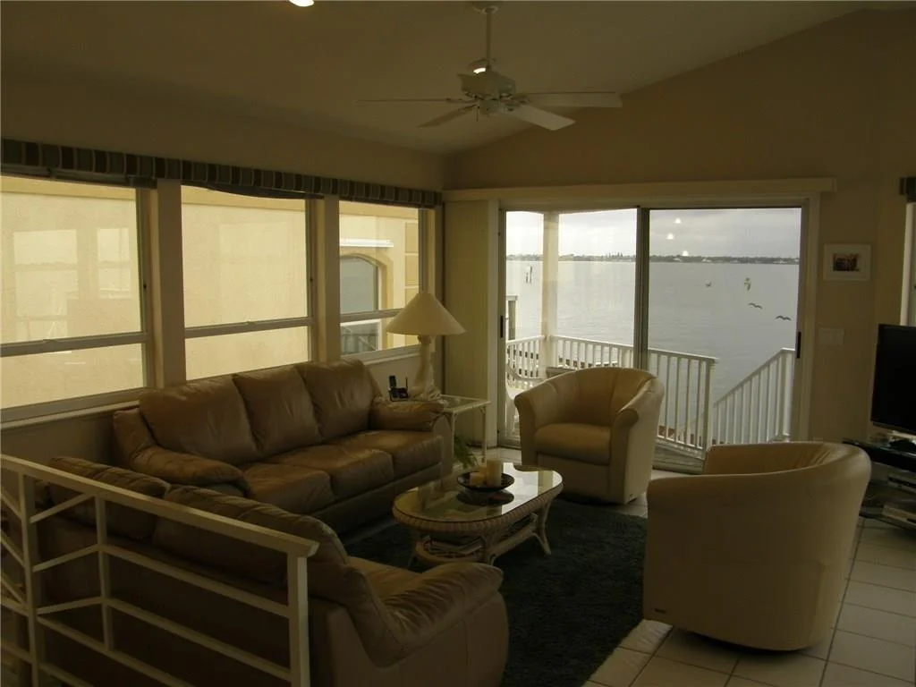 Photo of 51 Nettles Boulevard