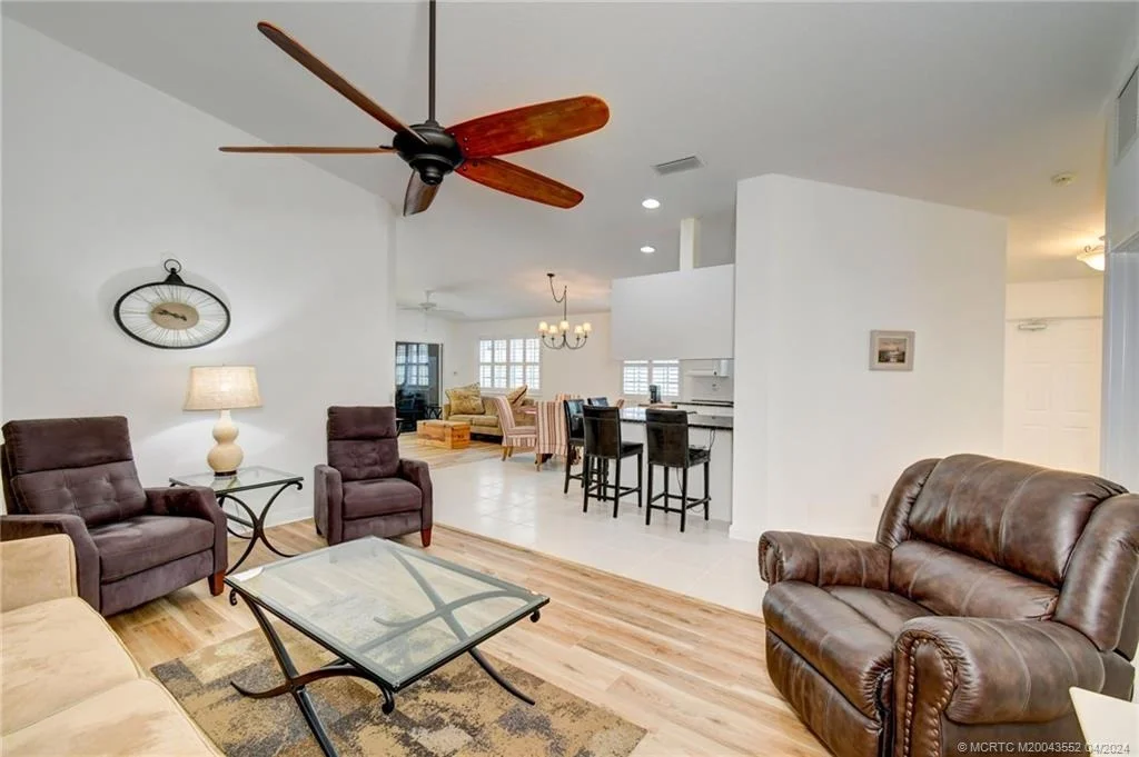 Photo of 858 SW Balmoral Trace SW