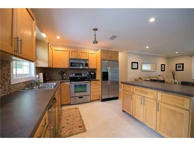 Photo of 1109 NW 16 Street