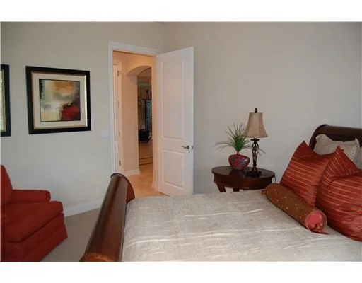 Photo of Unit 964 at 964 SE WILLOUGHBY Trace