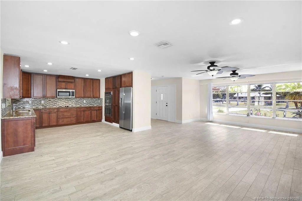 Photo of 2457 NW Everglades Boulevard