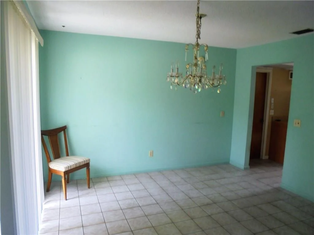 Photo of 1015 NE Oceanview Circle