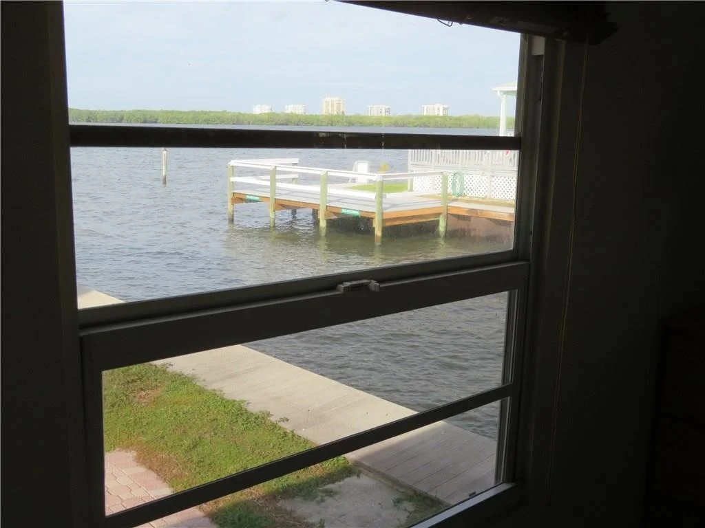 Photo of 15 Nettles Boulevard