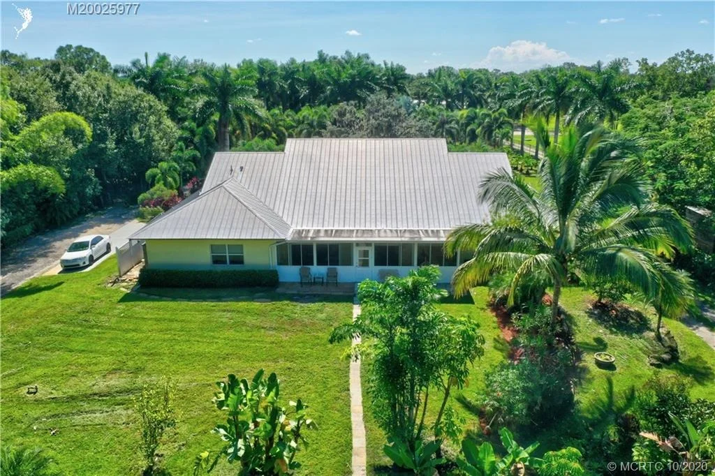Photo of 1055 SE Salerno Road