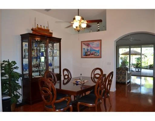 Photo of 2703 SE CASTLE PINE Place