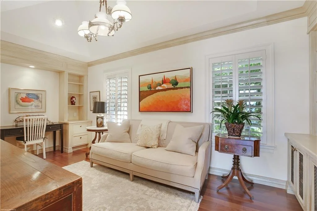 Photo of 37 W High Point Road