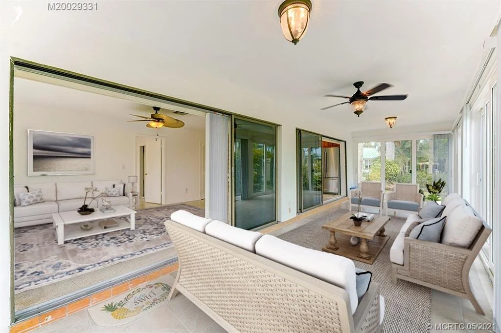 Photo of 799 SW Tanglewood Trail