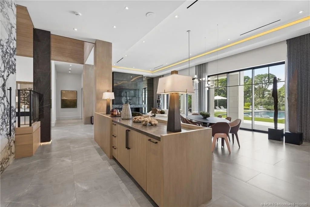 Photo of 210 Bears Club Drive