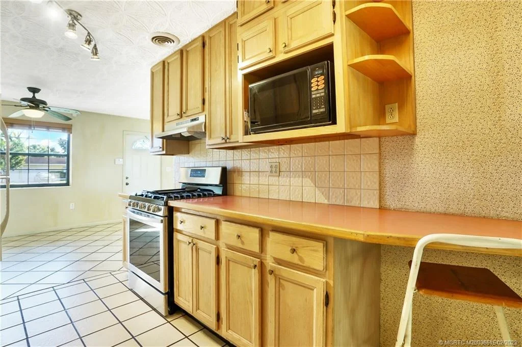 Photo of 1077 Drexel Road