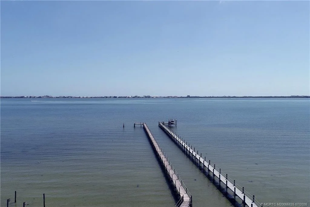 Photo of 114 N Sewalls Point Road