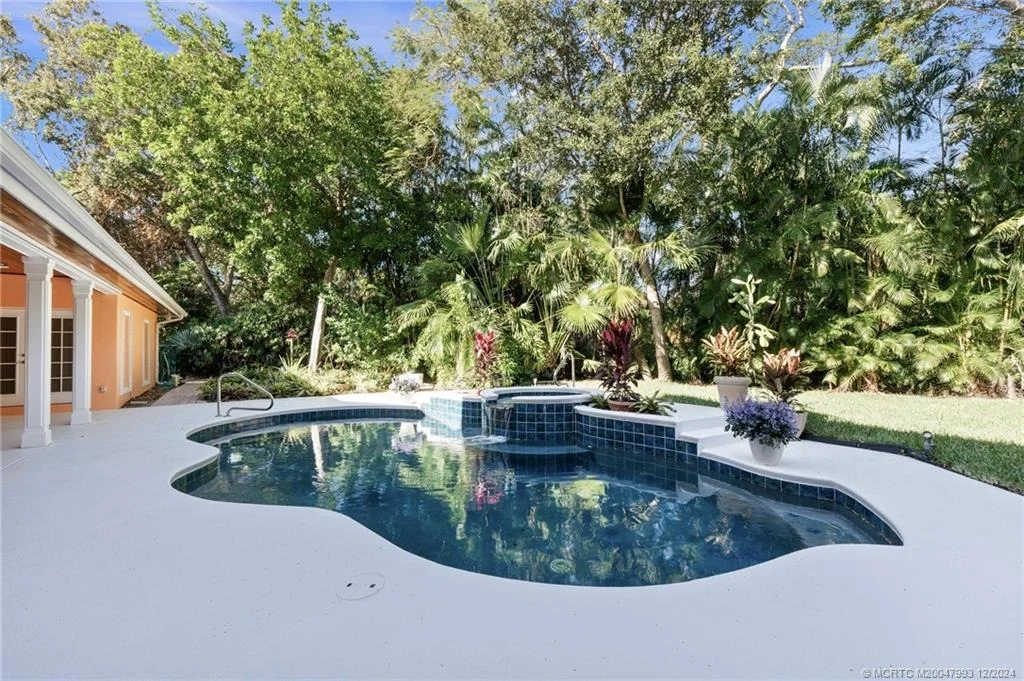 Photo of 23 Castle Hill Way