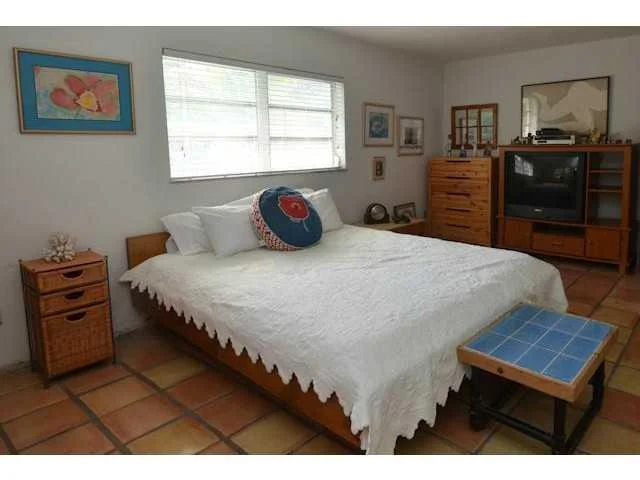 Photo of 2375 NW Fork Road