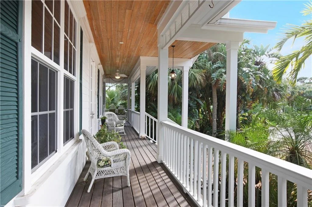 Photo of 8 Palm Court