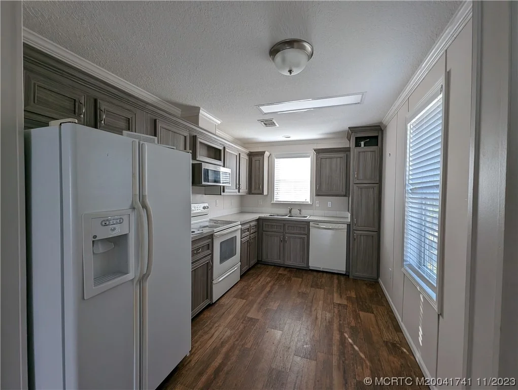 Photo of 5277 SE Driftwood Avenue