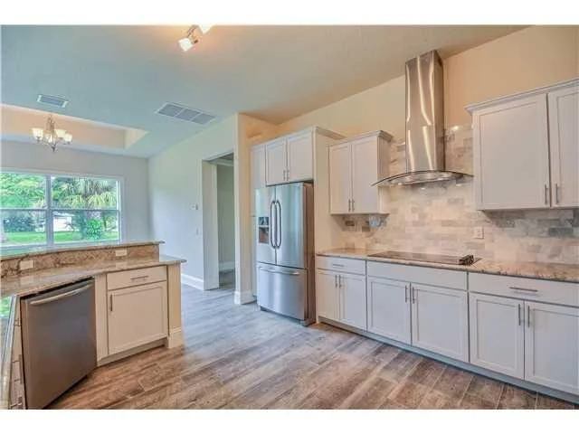 Photo of 4370 SE Bayshore Terrace