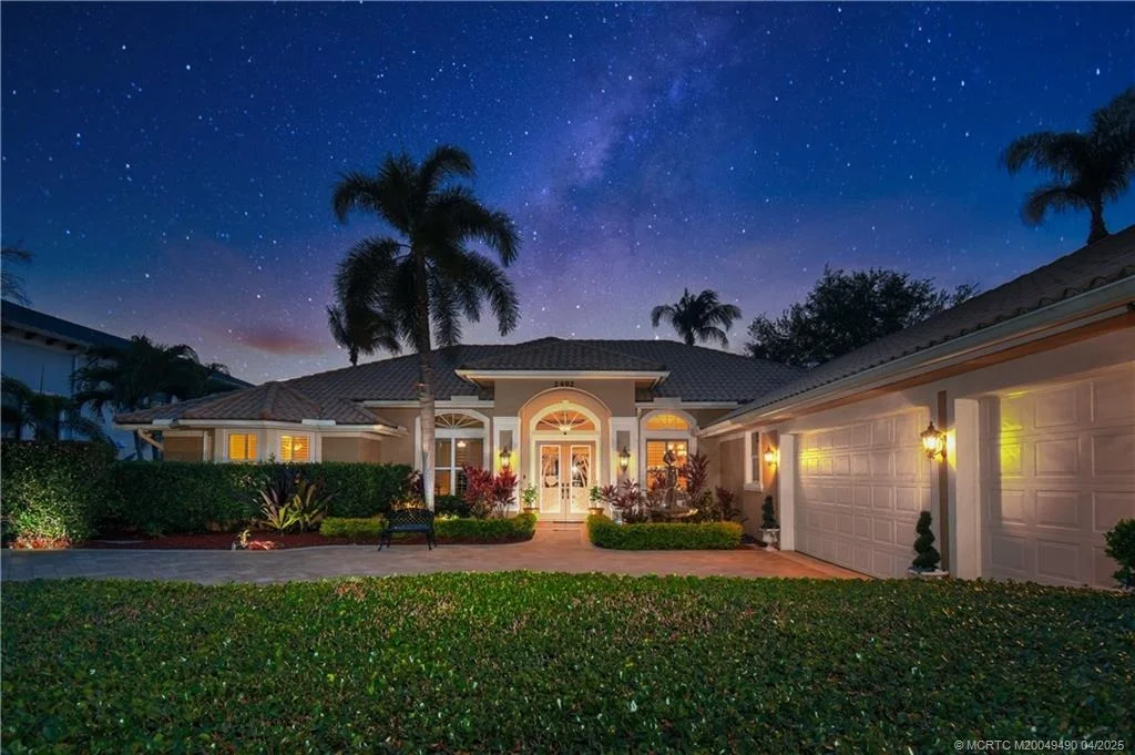 Photo of 2492 NW Everglades Boulevard