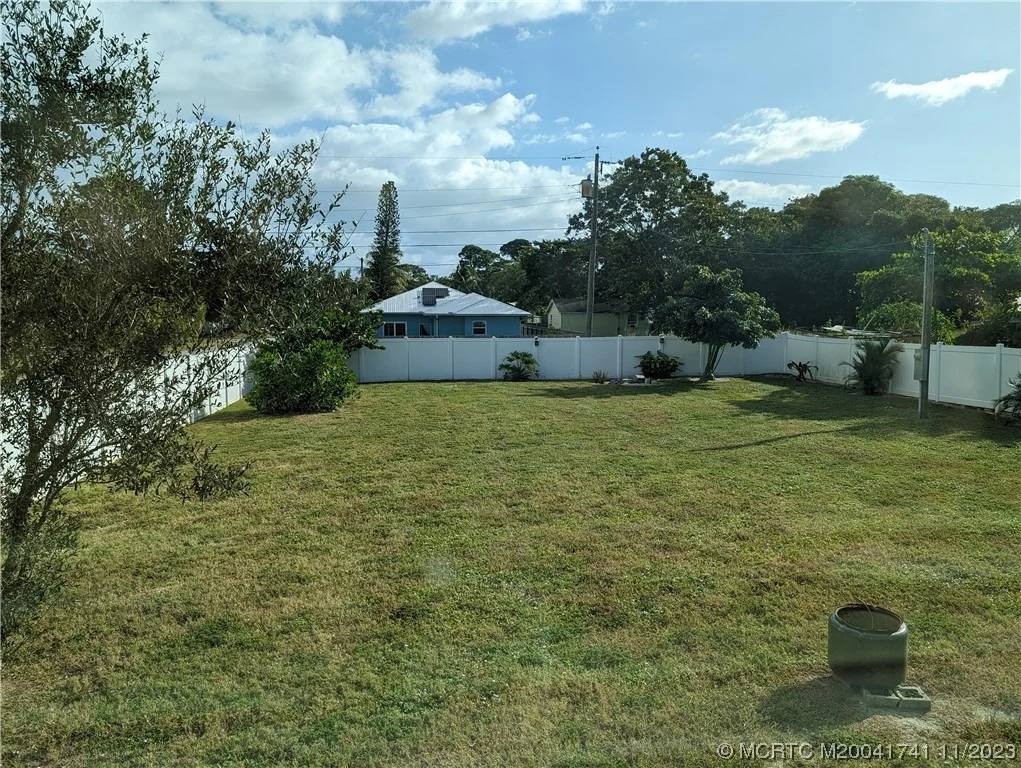Photo of 5277 SE Driftwood Avenue